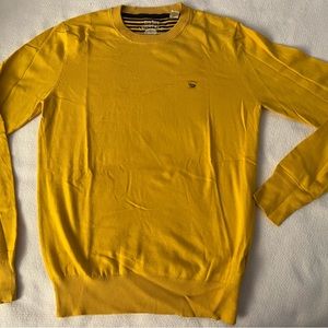 Diesel Mens crewneck pullover sweater. 80 cotton 20 elastane. Small chest logo